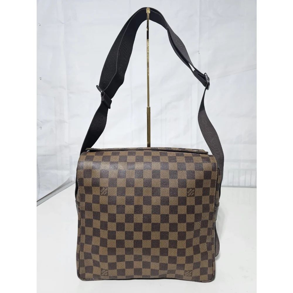LOUIS VUITTON Damier Ebene Naviglio Messenger Bag